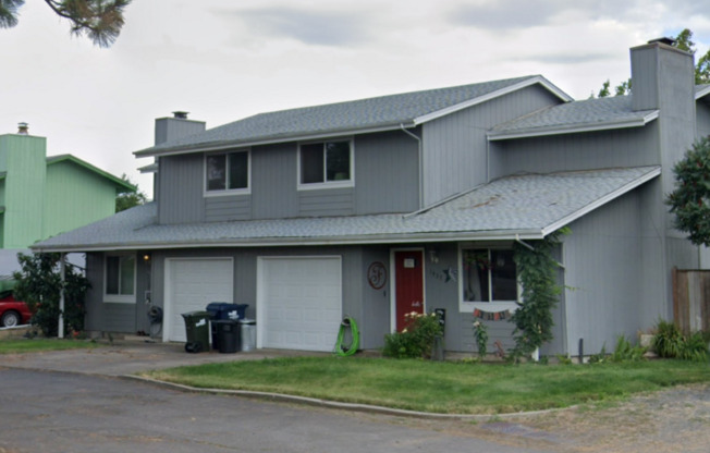 R Street Duplex