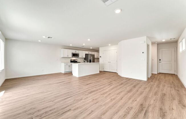1409 Brady Bay Pl