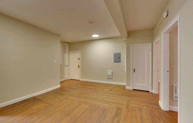 1730 Sacramento Street (910rc)