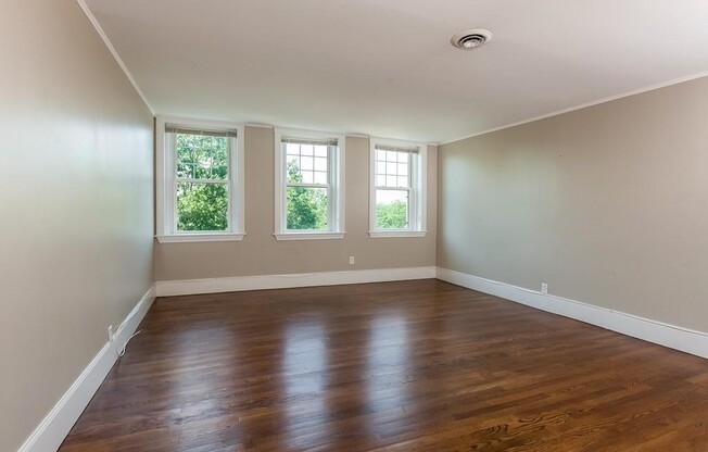 394 Riverway