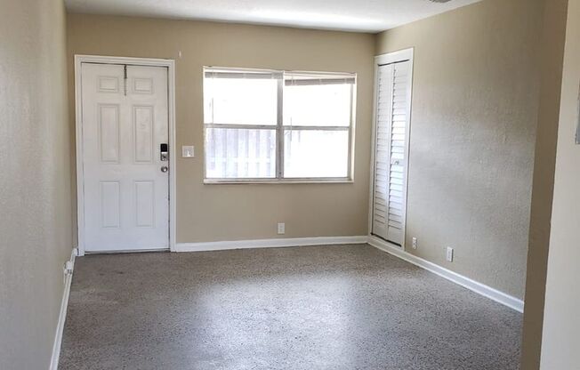 3712 - 3718 Henry Ave