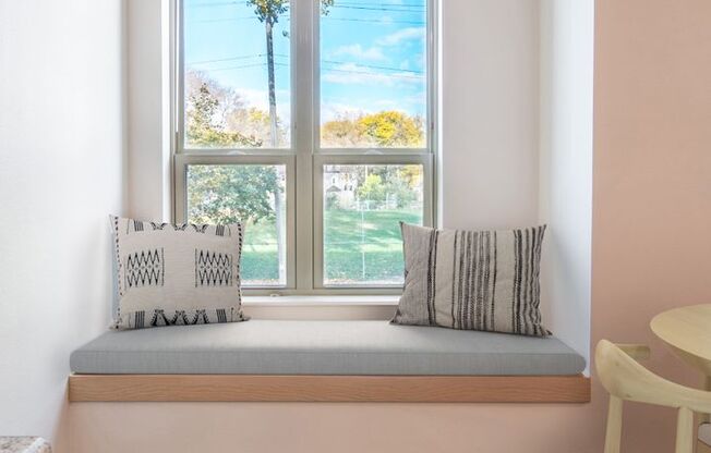 Studio, 1 bath, 427 sqft, $1,440, Unit 310