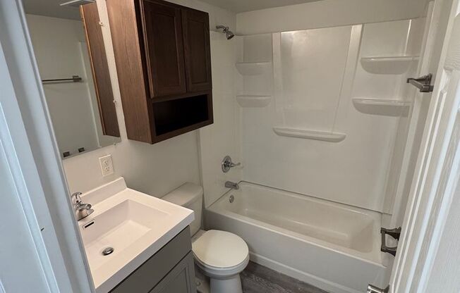 1 bed, 1 bath, 625 sqft, $775, Unit 3709 S2