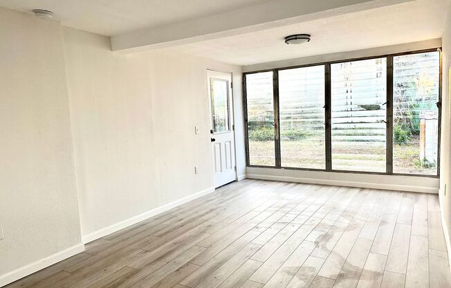 Modern Updated Home in the Milk District- Orlando
