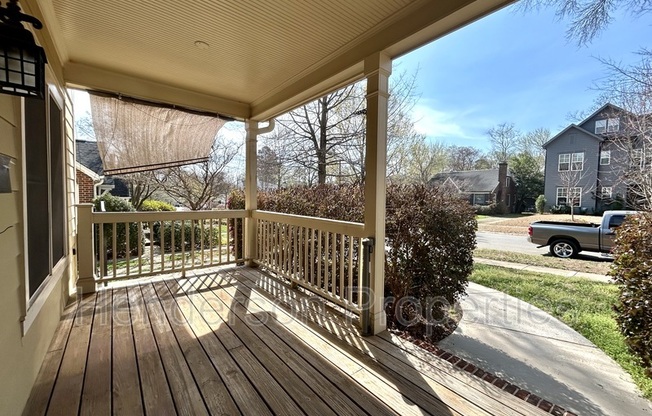 2229 CHESTERFIELD AVE