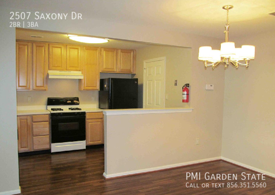 2507 SAXONY DR