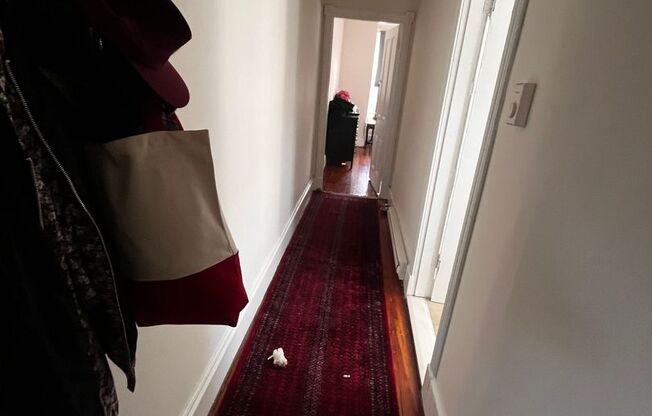 Spacious one bedroom unit in a great location in Brewerytown