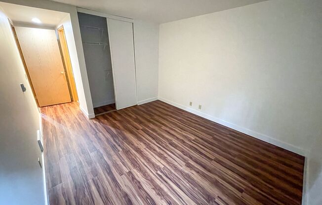 2 beds, 2 baths, 900 sqft, $2,695, Unit 210