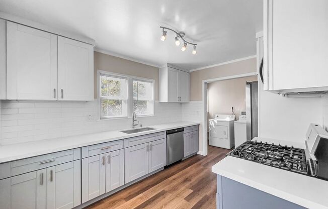 San Diego Paradise Hills Two weeks FREE Refreshed 2 bd/1 ba Home w/ A/C and Private Yard