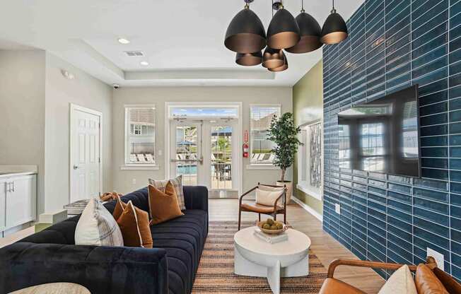 Clubroom With TV at Zora University, Charlotte, NC