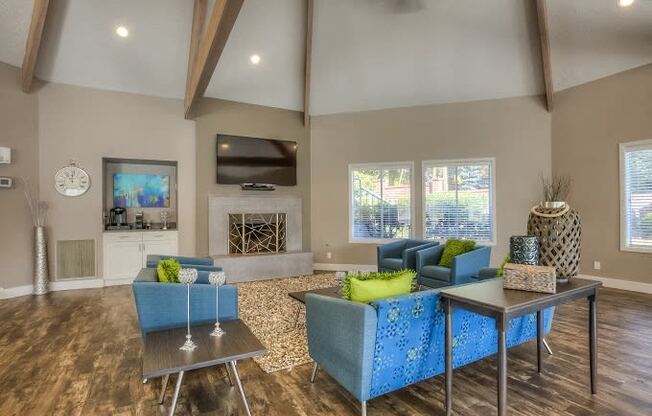 Clubroom With Fireplace at Oak Hill Apartments, Portland, OR, 97229