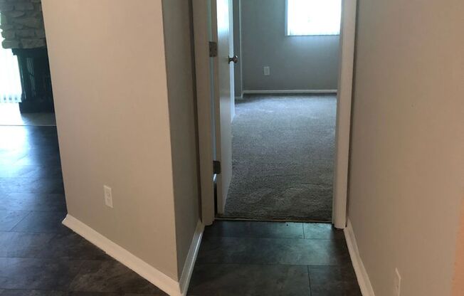 2 beds, 2 baths, 1,042 sqft, $1,429, Unit 6034C