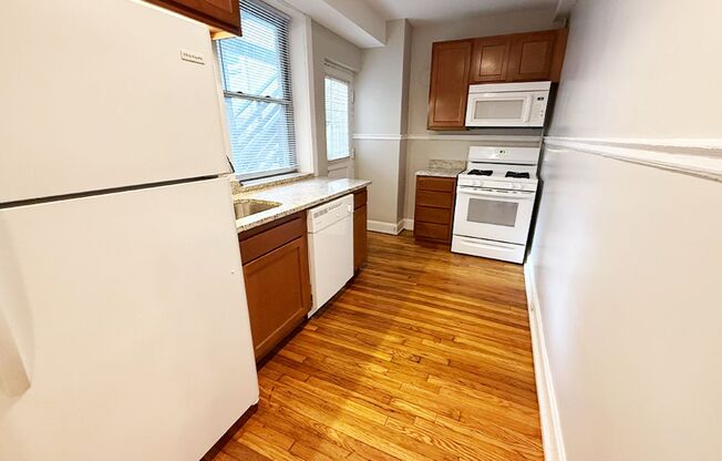 2 beds, 1 bath, 850 sqft, $1,495, Unit 404-68