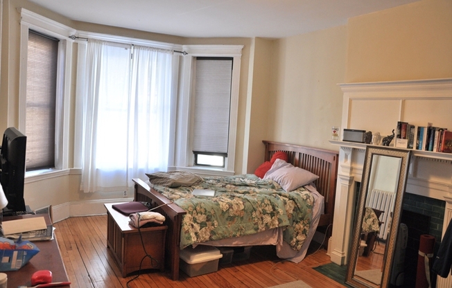 30 Glenville Ave # 2O