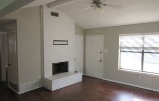 2 beds, 1 bath, $1,195