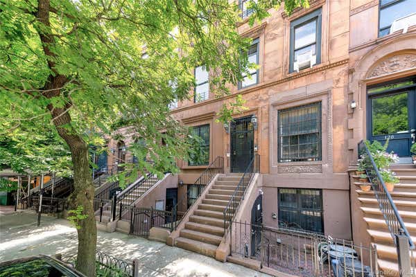 118 W 136 ST