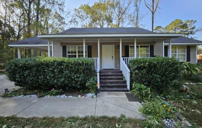 4331 ROSWELL DR