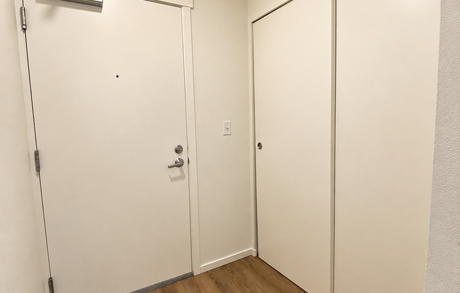 1 bed, 1 bath, 600 sqft, $2,295, Unit 2305-A