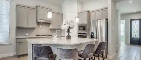 11331 CARMEN HTS