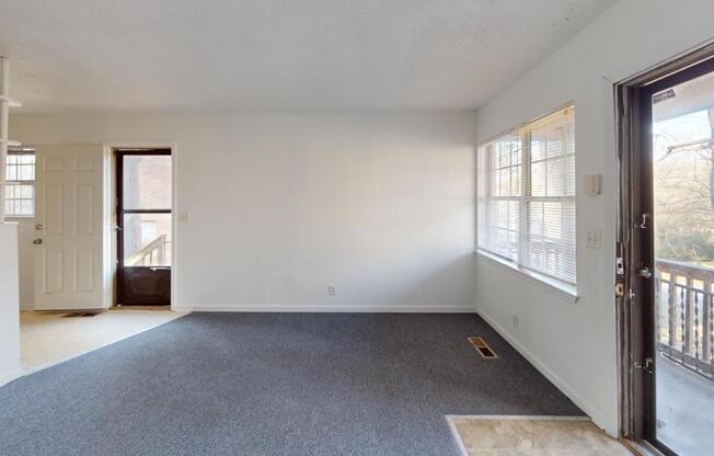 386 BOOTH RD