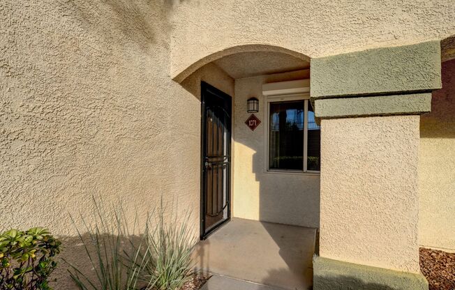 2 beds, 2 baths, $1,650, Unit # 1071