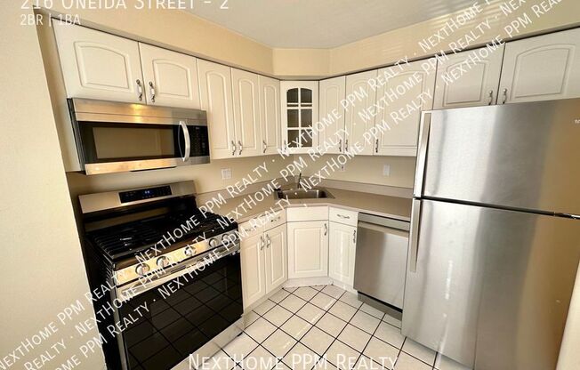 216 Oneida Street