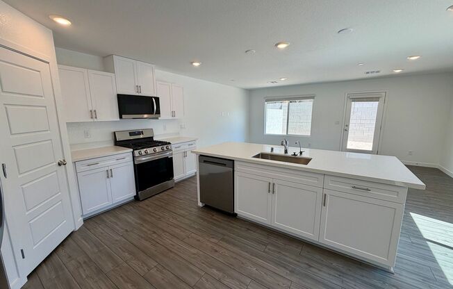 Beautiful, Brand New 2-Story Townhome!