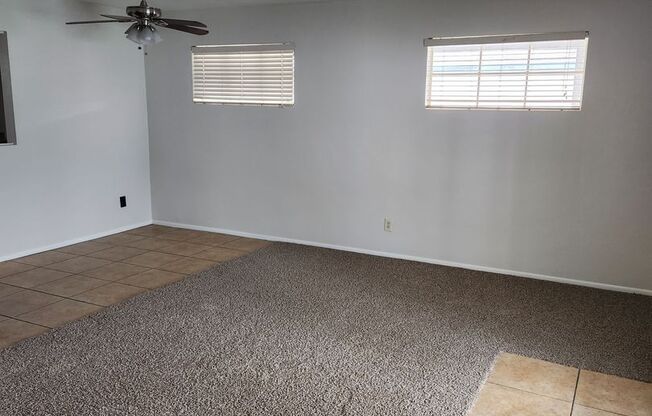 3bedroom 2 bath home in North Phoenix