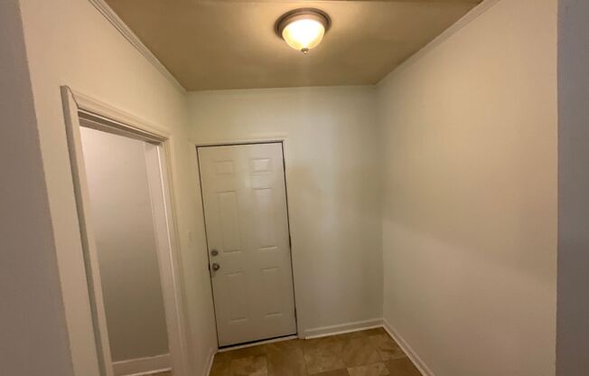 3 beds, 1 bath, $1,695