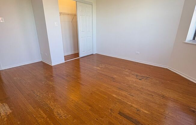 3 beds, 2 baths, 1,164 sqft, $1,475, Unit CA 127-3