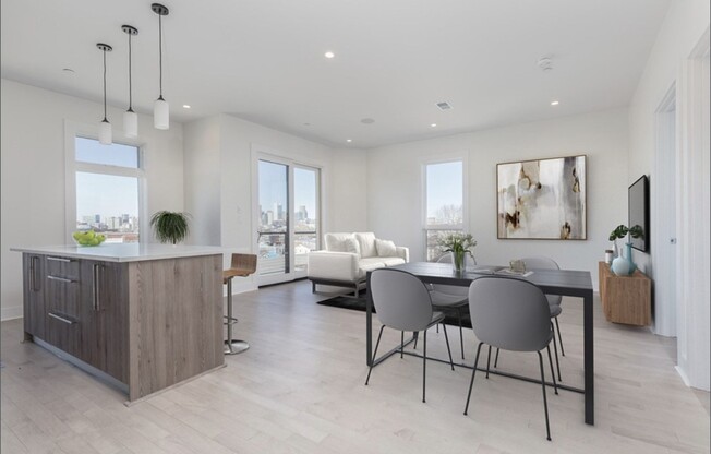 232 OLD COLONY AVE