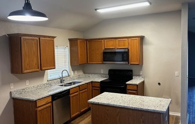 3 beds, 2 baths, $2,050