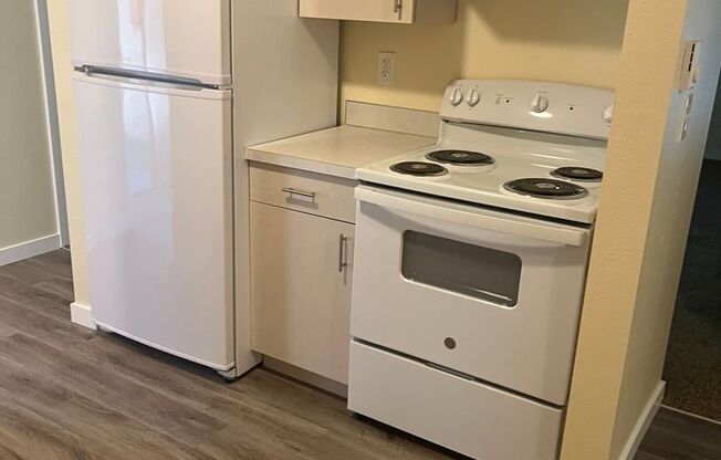 1 bed, 1 bath, 750 sqft, $1,200, Unit 7515-09