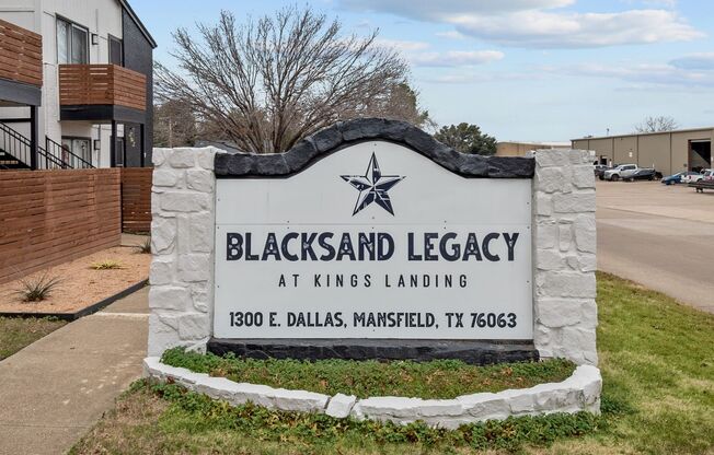 1 bed, 1 bath, 538 sqft, $1,170, Unit 12
