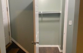 7700 S Cornell Ave GR