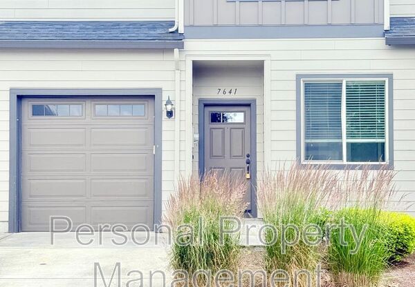 7641 NE 31 CIR