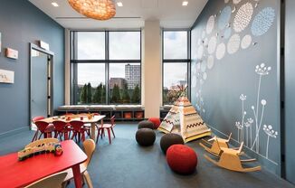 550 VANDERBILT AVE