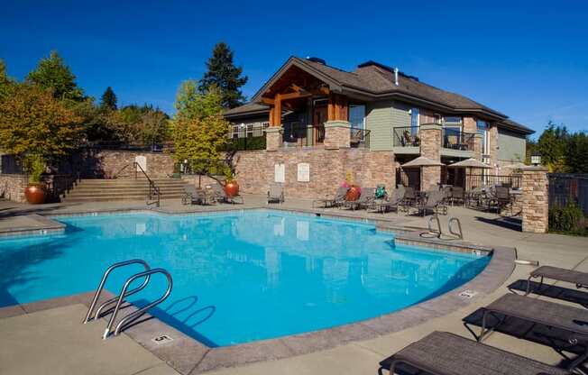 Boulder Creek apartments in Klahanie WA near Microsoft - Sparkling outdoor pool and spa