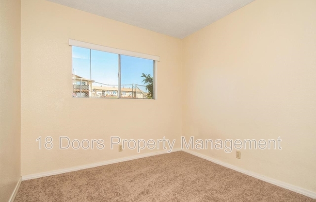 840 GRAND AVE
