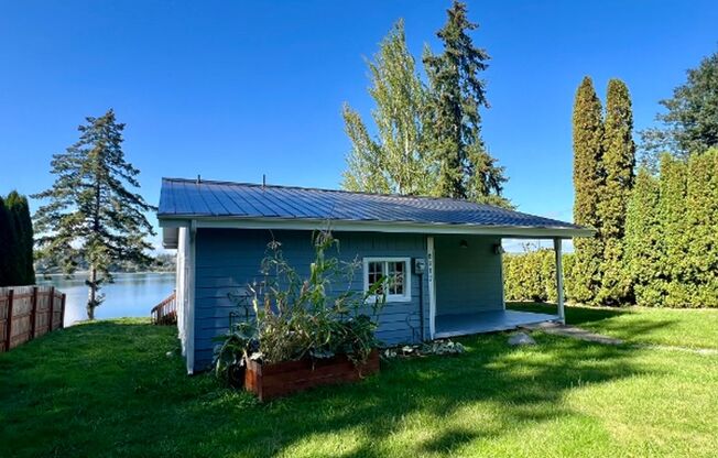 Beachfront Cabin - Dog Friendly