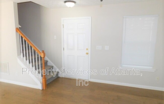 153 WINDCROFT LN