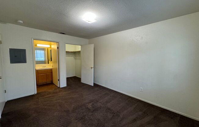 4323 Pebblecreek Drive