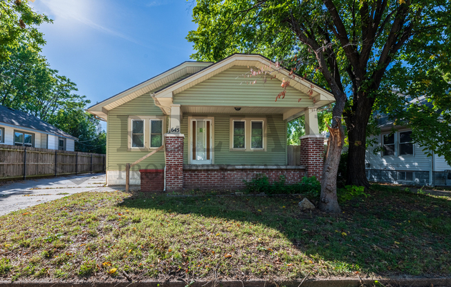 645 S POPLAR