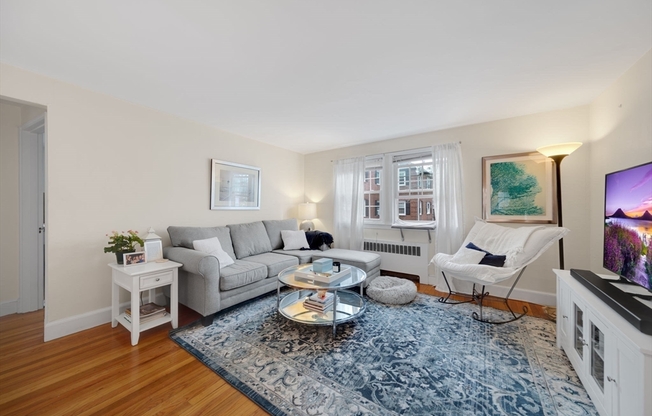 926 MASSACHUSETTS AVE