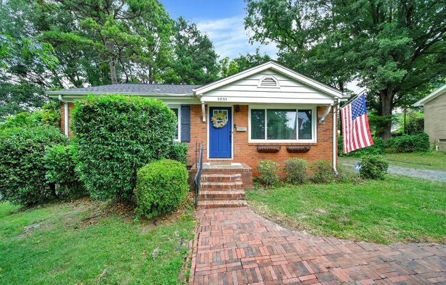 Lovely Three Bed One Bath Ranch Home in Windsor Park