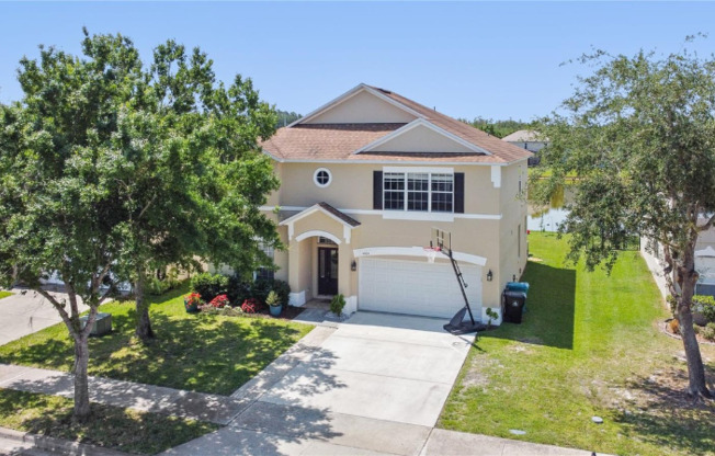 4904 ADAIR OAK DR