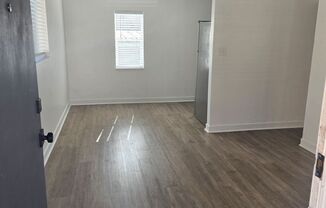 1 bed, 1 bath, $1,149, Unit 714