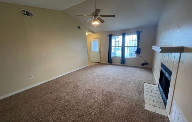 3 beds, 2 baths, $1,500