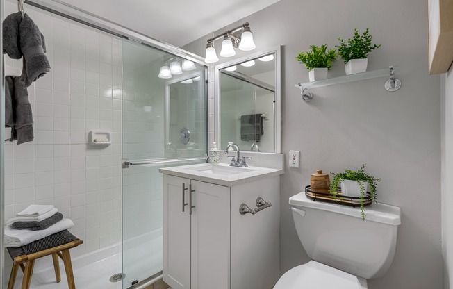 Wellington, FL apartment homes | Palm Court at Wellington Apartments | Apartments for rent in Wellington, FL