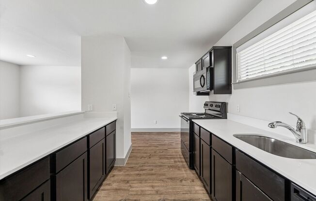 4300 Rosslyn